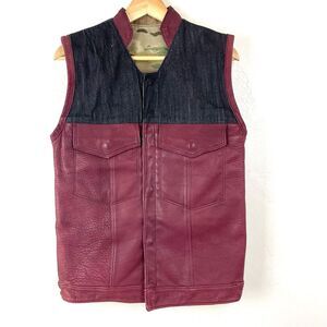 Grifter USA Masterson Reversible Motorcycle Vest Size XS Maroon‎ Leather Camo